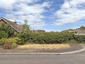 Photo 14- click for photo gallery
